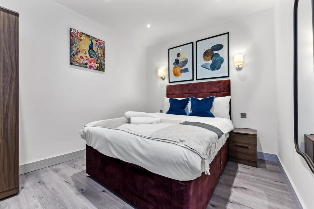 Amazing 2 Bedroom Apartment In Greater London Bagian luar foto