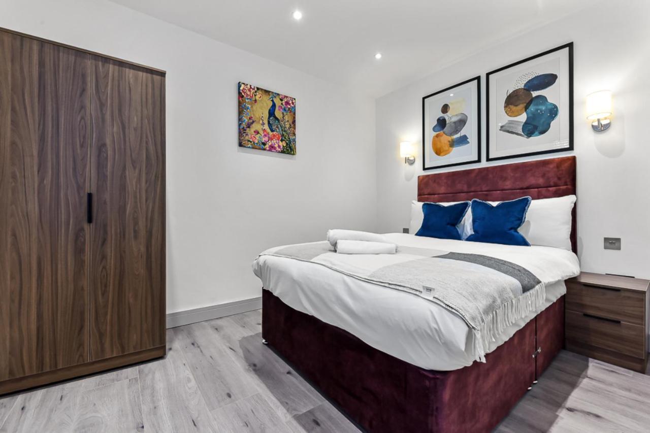 Amazing 2 Bedroom Apartment In Greater London Bagian luar foto